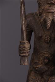 Statues africainesLulua Krieger